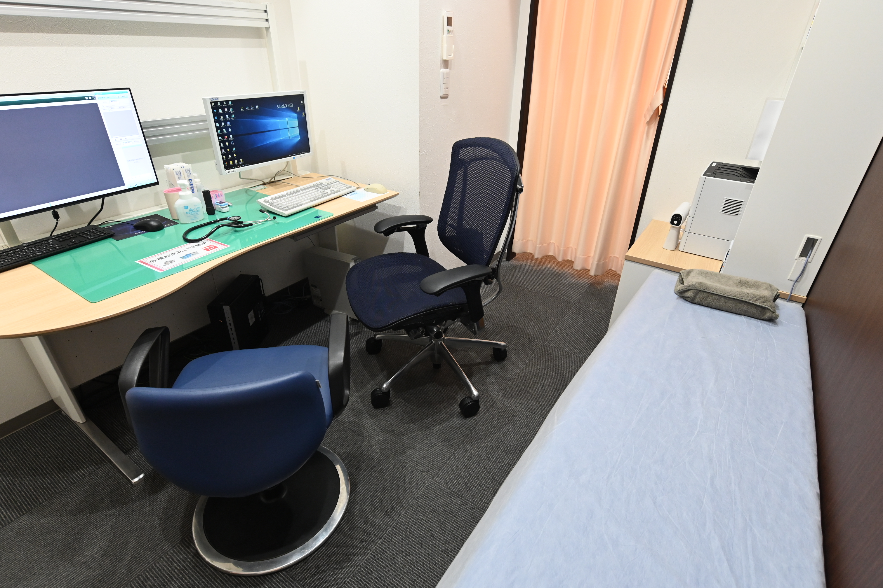 治療法：生活習慣の改善と薬物療法
